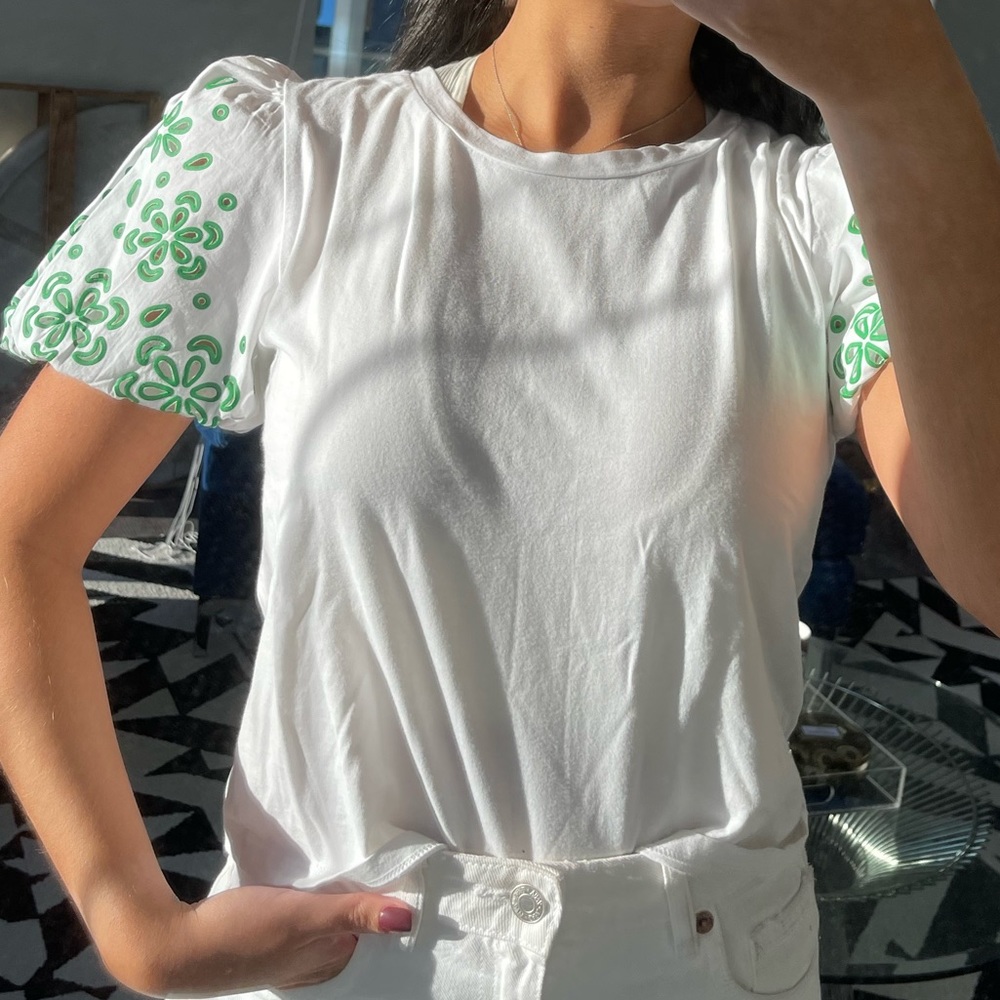 White Zara tshirt. Cotton.